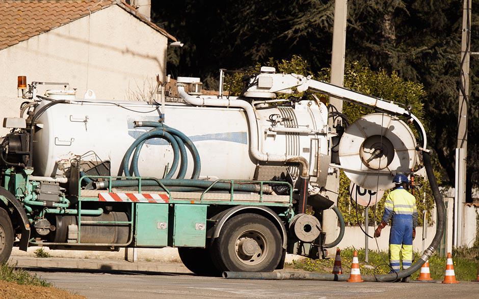 tarif plombier débouchage canalisation Verneuil-sur-Seine